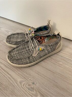 Lightweight Gray Slip-On Loafers with Cream Sole